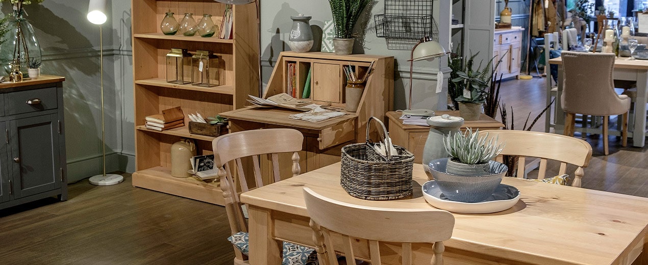 Furniture Shop in Chelmsford Oak Furniture Chelmsford The Cotswold