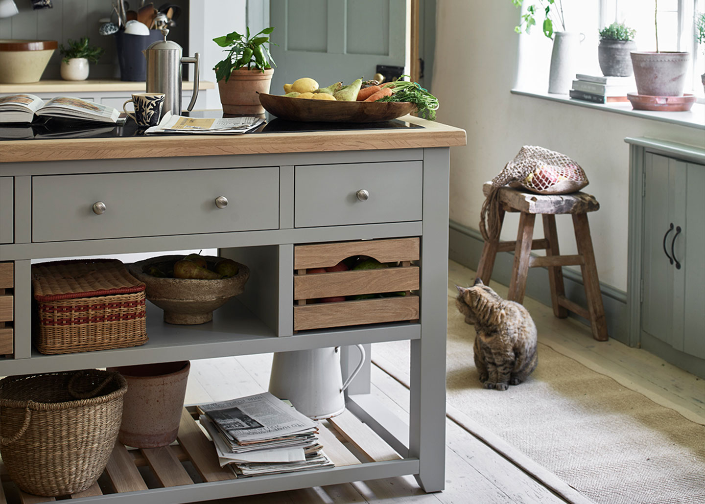 The Cotswold Company Handcrafted Oak Furniture for Your Home