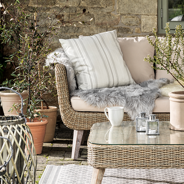 Outdoor Soft Furnishings, Outdoor Cushions