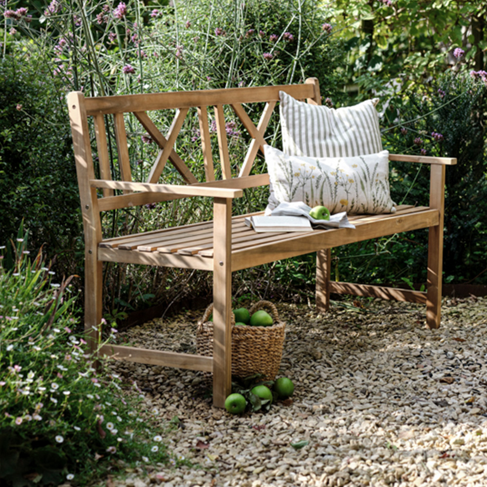 Garden Chairs, Benches and Sun Loungers